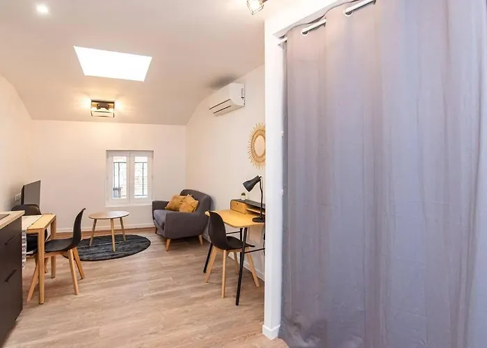 Apartment Le Patio - T2 Centre Historique *