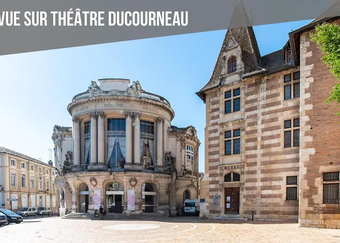 Le Patio - T2 Centre Historique アジャン